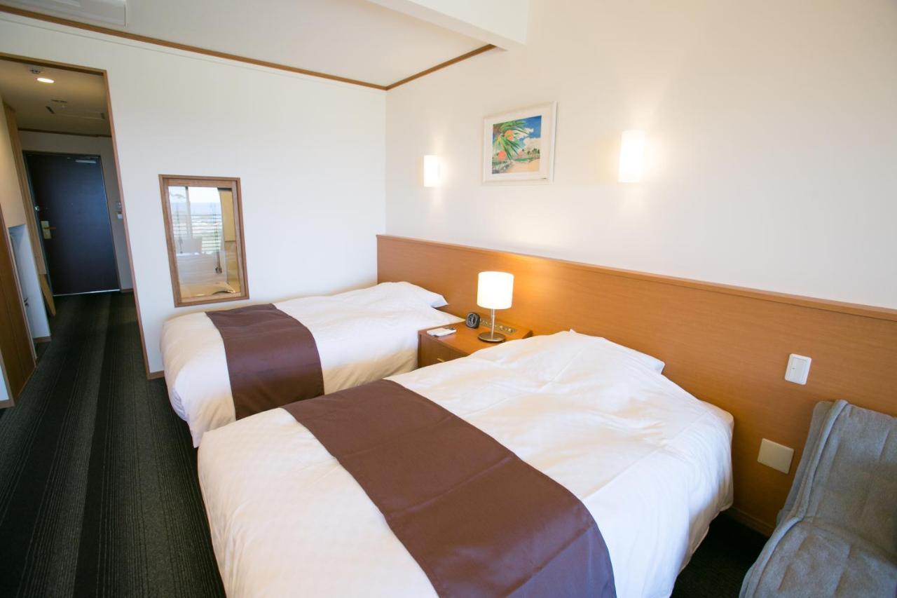 Sakura Resort Hotel Ishigaki Ishigaki  Екстериор снимка