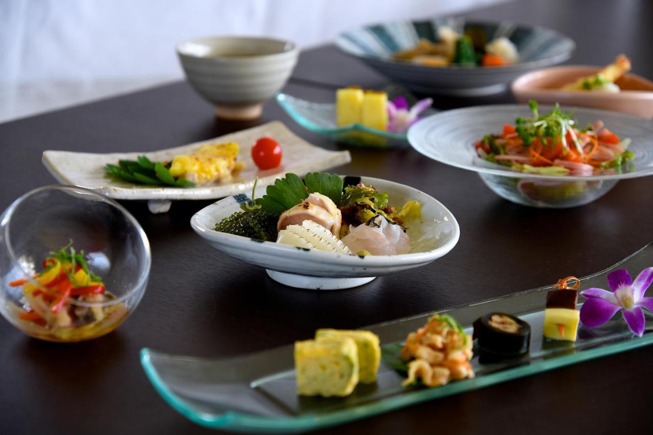 Sakura Resort Hotel Ishigaki Ishigaki  Екстериор снимка
